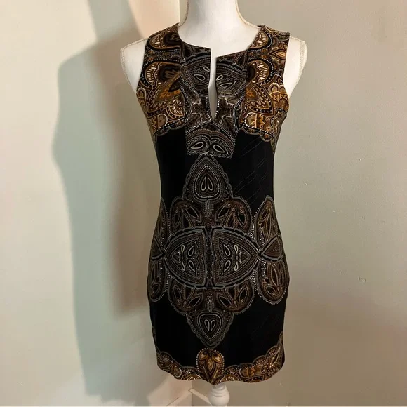 le chateau | Dresses | Le Chateau Black And Gold Mini Dress Xs | Poshmark